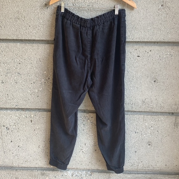 H&M Pull-on Pant with cuffed ankles - Picture 8 of 8